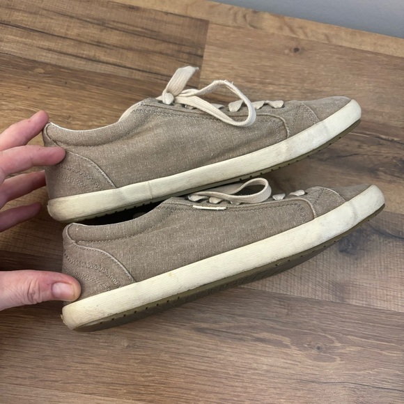 Taos Star Washed Canvas Lace Up Sneakers Women’s - Picture 9 of 10